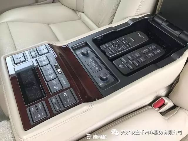 奔驰s600提车作业_奔驰s600二手车_二手防弹虎头奔驰s600