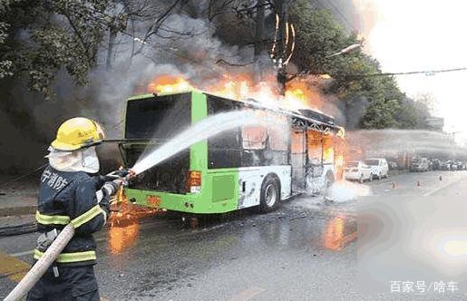 煤矿车辆绞车跑车事故案例_车辆自燃事故案例_部队车辆事故案例剖析