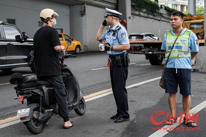 事故车辆拖走多长时间能开回来_发生事故车被拖走多久能开回来_交通事故案发现场的车辆谁拖走