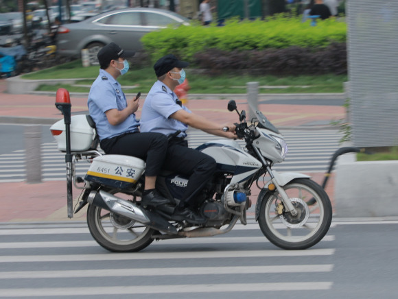 交警期限事故扣车天数怎么算_交警期限事故扣车天数是多少_交警扣事故车期限几天